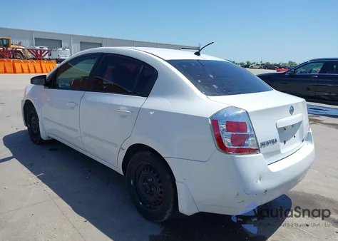 2008 Nissan Sentra 2.0S z USA, uszkodzony, nr VIN 3N1AB61E18L637430